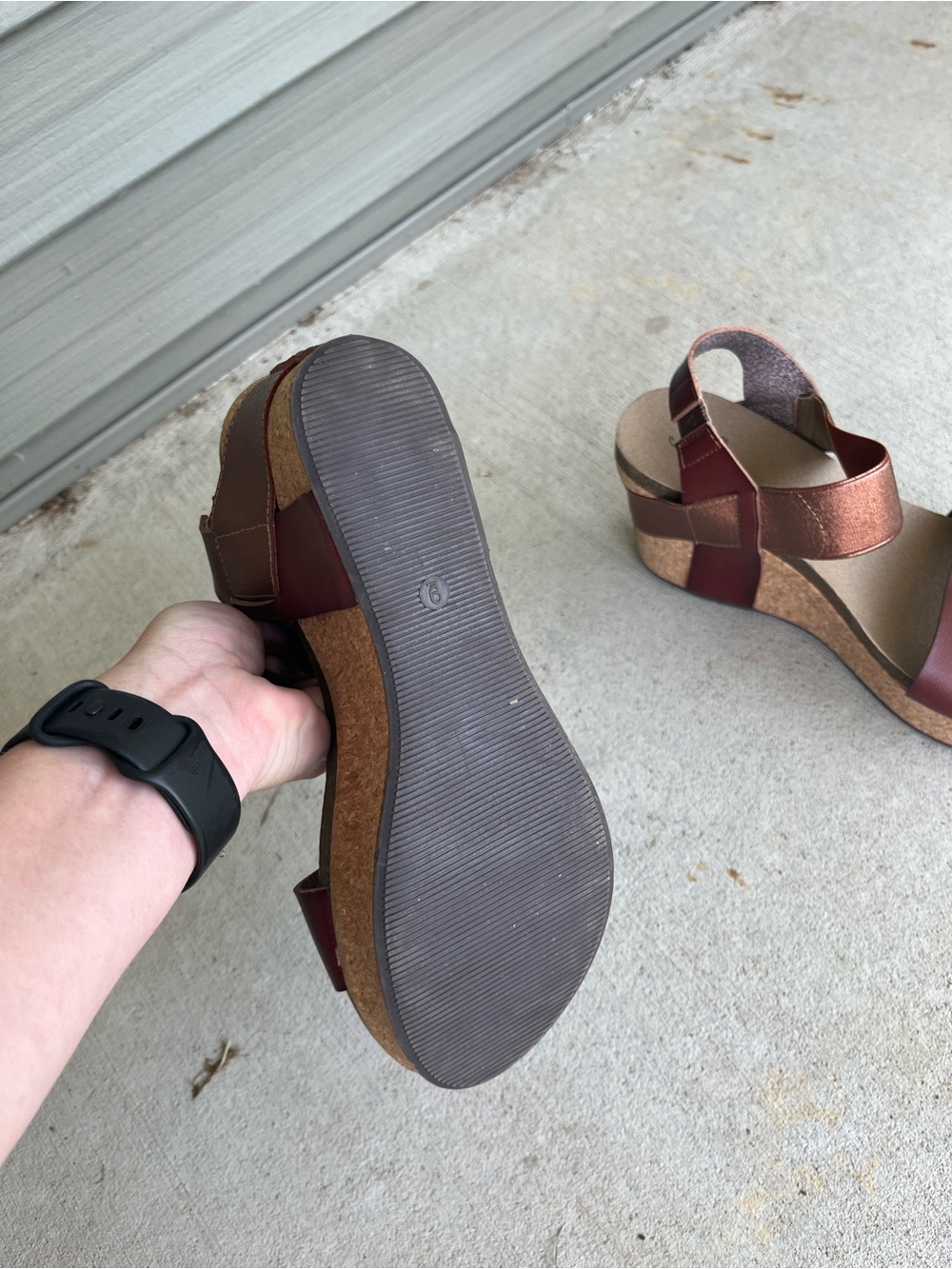 NWOT Corkys Women's leather and Copper Wedge Sandals - Picture 2 of 3